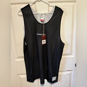 Mitchell & Ness Essential Reversible Jersey